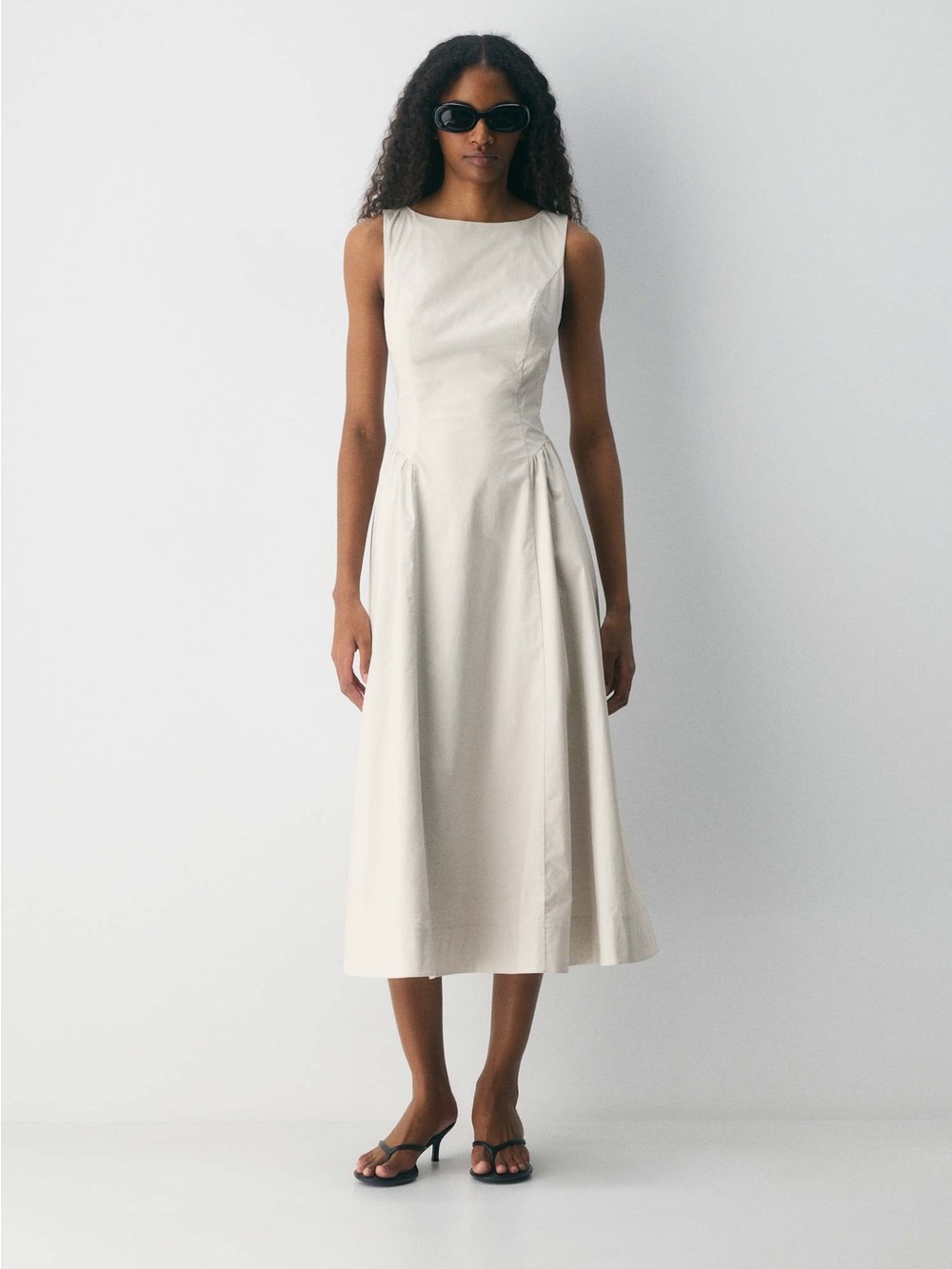 Aritzia Sleeveless Cream Midi Dress